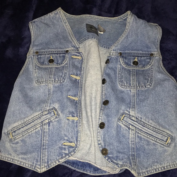 Jean Jacket Short Sleeves - Picture 1 of 2